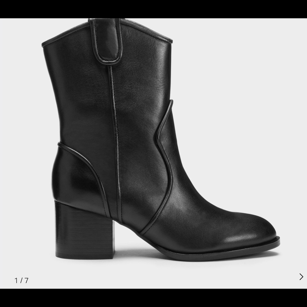 Movie Script Black Cowboy Boots